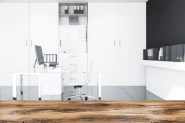 istock Side view of gray and white manager office blur 1165115224