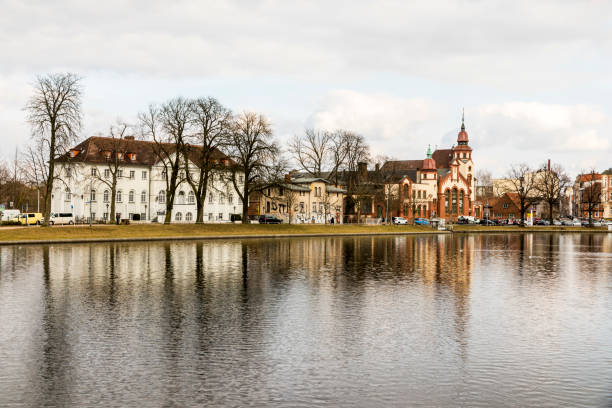 istock Pfaffenteich pond, Schwerin, Germany 1165143227