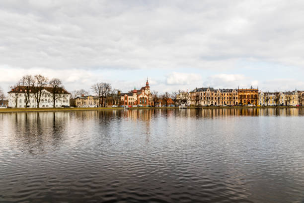 istock Pfaffenteich pond, Schwerin, Germany 1165143230