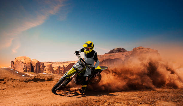 motocross - deporte de alto riesgo fotografías e imágenes de stock