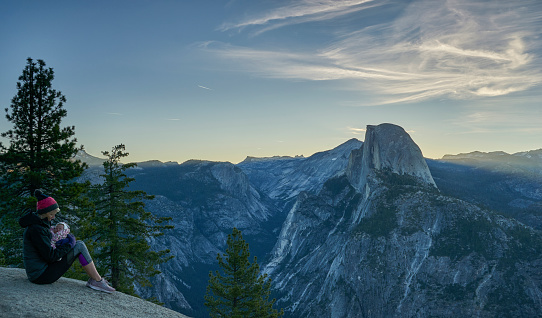 The breathtakingly beautiful Yosemite National Park is in California’s Sierra Nevada mountains. The national park is famous for its giant, ancient sequoia trees, Tunnel View, the iconic vista of towering Bridalveil Fall, and the granite cliffs of El Capitan and Half Dome.