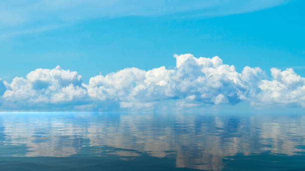 istock Horizon of the Sea 1165167579