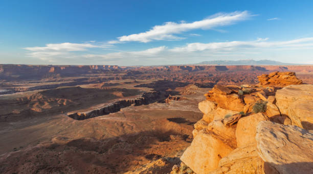 istock View from Aztec Point at Canyonlands 1165206617