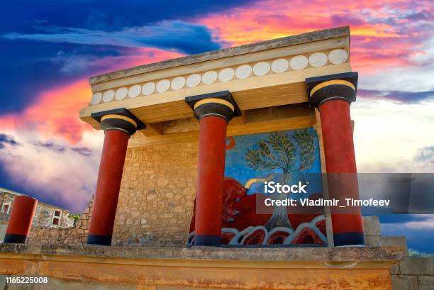 View Of Ancient Ruines Of Famouse Knossos Palace At Crete In Greece Stock Photo - Download Image Now