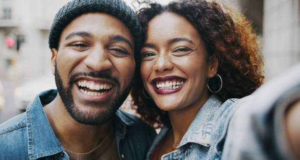 istock Selfies with my soulmate 1165318633