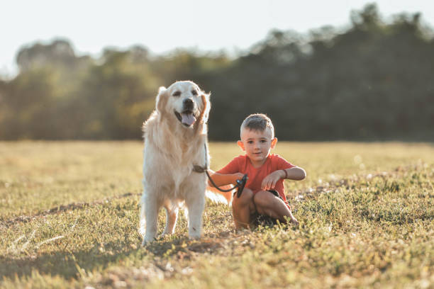 istock The Best friends walking together 1165318891
