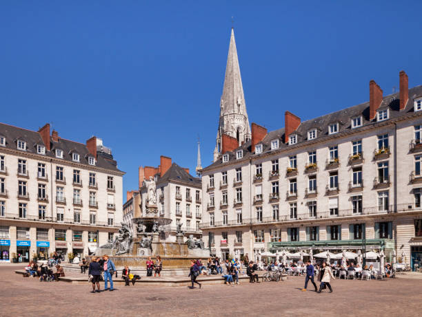 Nantes, France, Place Royale, Crowds of People Out Enjoying the Sunshine 8 April 2015: Nantes, Loire Atlantique, France - Place Royale, crowds out enjoying the sunshine, walking, sitting in an outdoor cafe. loire atlantique photos stock pictures, royalty-free photos & images