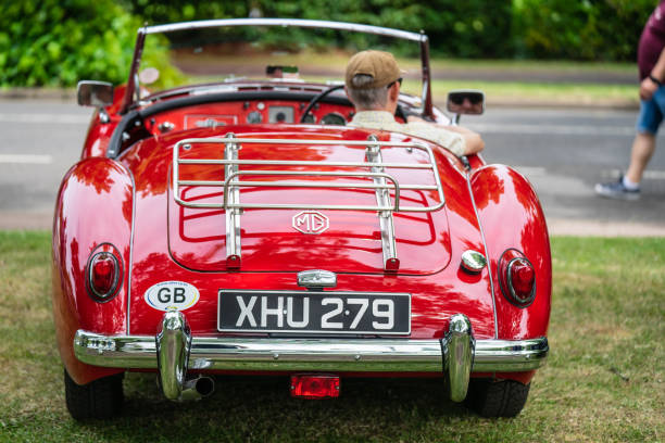 festival of motoring.the mga est une voiture de sport qui a été produite par mg,1956 - motoring photos et images de collection