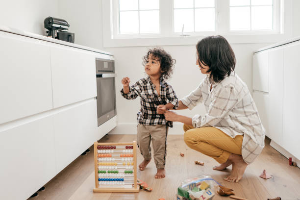 istock Everyday life with a toddler 1165361013