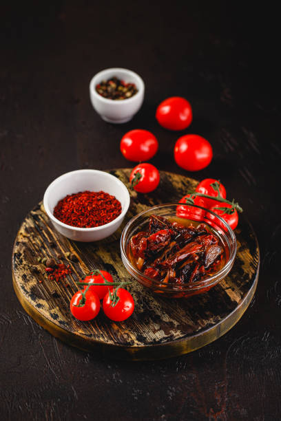 istock Set of tomato, raw and dried 1165393175