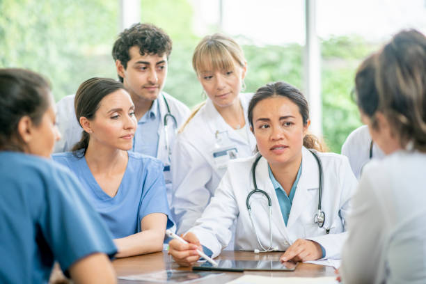 istock Medical team works together to learn and research. 1165434059