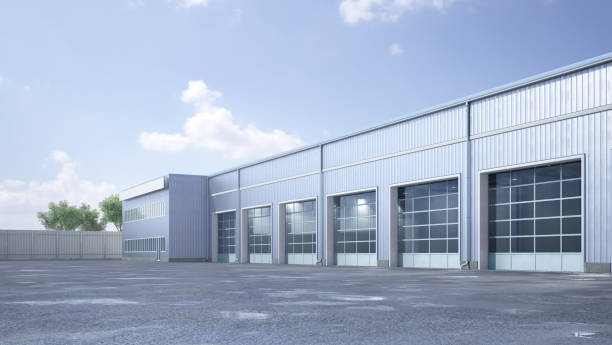 hangar-außenseite mit rollentoren. 3d-illustration - industriegebäude stock-fotos und bilder