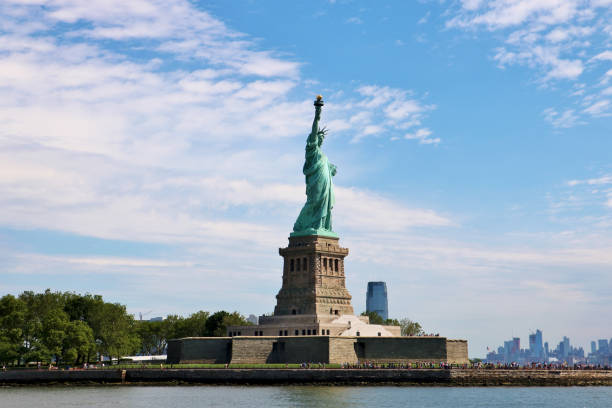 istock Statue of Liberty 1165512531