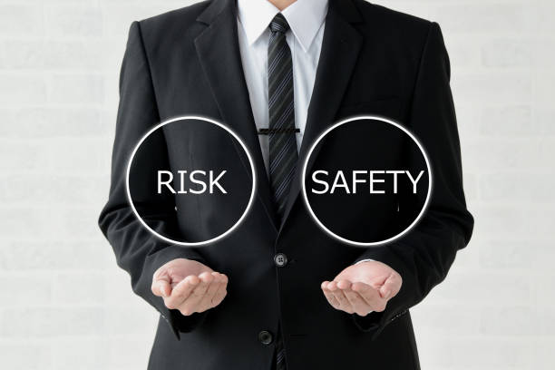 ビジネスコンセプト、リスクまたは安全性 - 避ける ストックフォトと画像