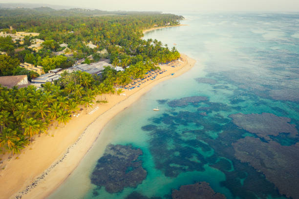 istock Top view of tropical beach 1165680954