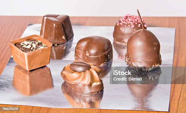 De Chocolate Belgas - Fotografias de stock e mais imagens de Açúcar - Açúcar, Buffet, Bélgica