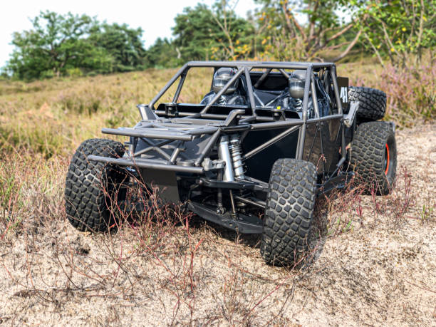 istock RC short course desert truck 1165707932