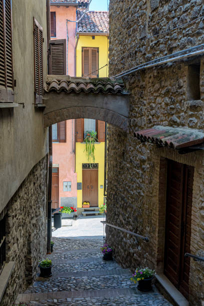 istock Varzi, old town in Pavia province 1165719367