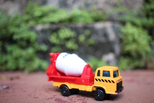 istock My little toy truck 1165727812