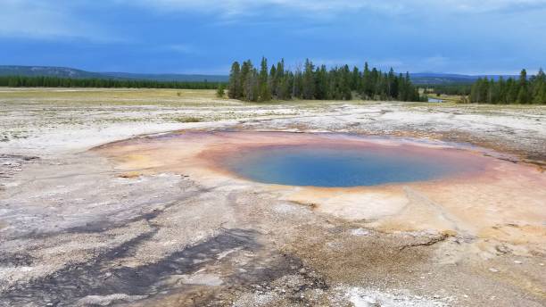 istock Yellowstone hot water scenic blue 1165799546