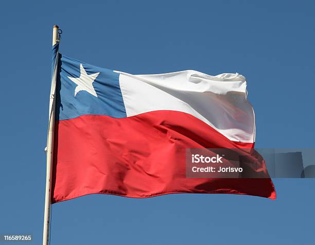 Bandera Chilena Foto de stock y más banco de imágenes de Bandera chilena - Bandera chilena, Azul, Bandera