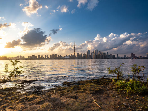 istock Toronto City Skyline at Dusk 1165897022