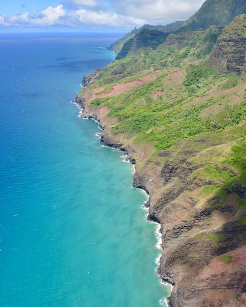 istock Napali Coast, Kauai 1165898400