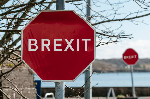 Sign at a stop junction in Ireland saying 