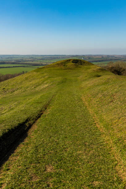 istock Burton Dassett Hills warwickshire England UK 1165946252