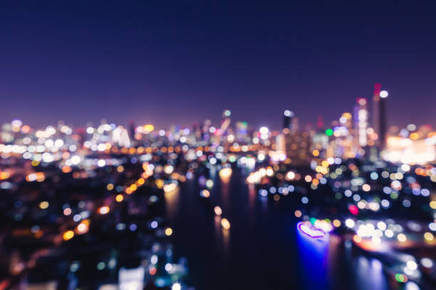 bokeh di luce della città - bangkok thailand skyline night foto e immagini stock