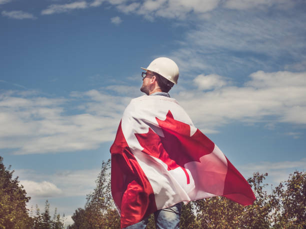 ingenieur, mit kanadischer flagge im park - 3150 stock-fotos und bilder