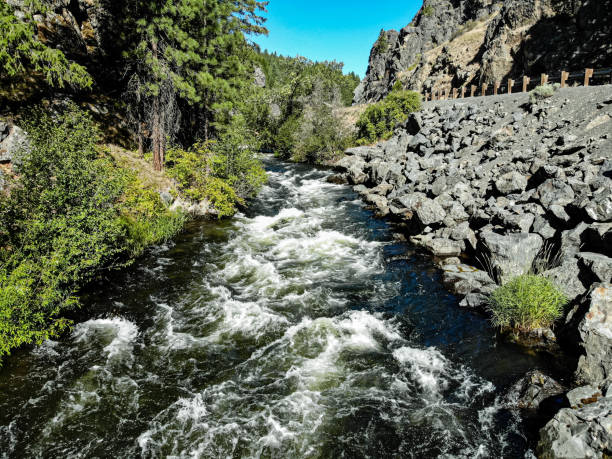 White water rapids on the Powder River in eastern Oregon