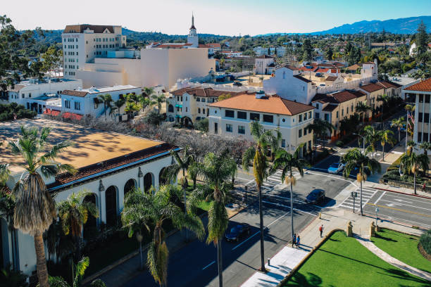 istock Santa Barbara, California 1166112294