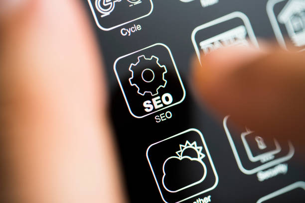 istock SEO app logo on dark mode phone screen 1166142206