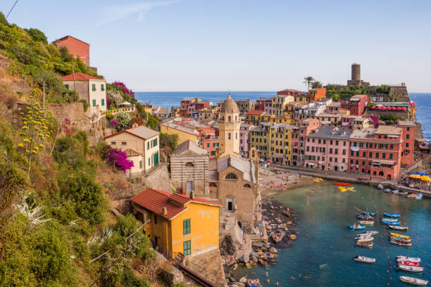 istock Vernazza Cinque Terre 1166177120