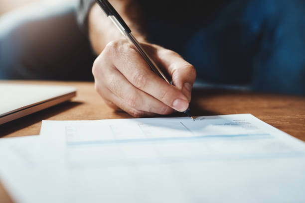 istock Sealing the deal 1166207358