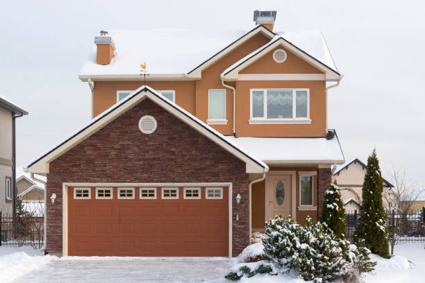 istock christmass suburban house 1166245771
