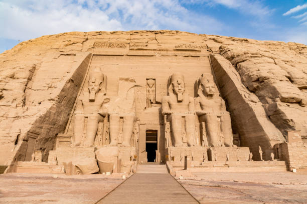 아부 심벨 사원, 이집트 - abu simbel rock africa rameses ii 뉴스 사진 이미지