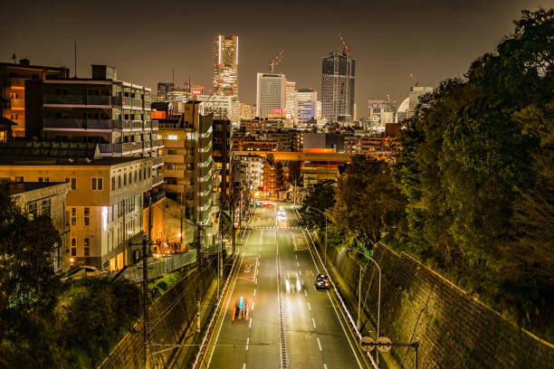 night view and traffic of yokohama minato mirai of buildings - 16637 imagens e fotografias de stock