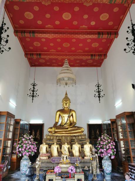 istock Unretouched Thai Royal Buddha image 1166358326