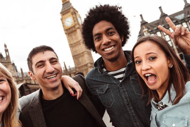 istock happiness friend in london have fun 1166365036
