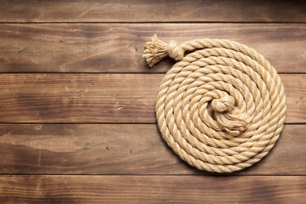 ship rope at wooden board background - wood yacht textured nautical vessel imagens e fotografias de stock