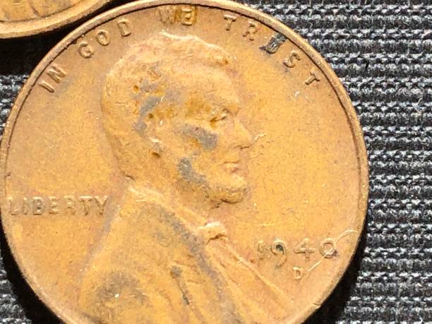 istock Close up of 1940 Lincoln cent - wheat ear penny 1166445838