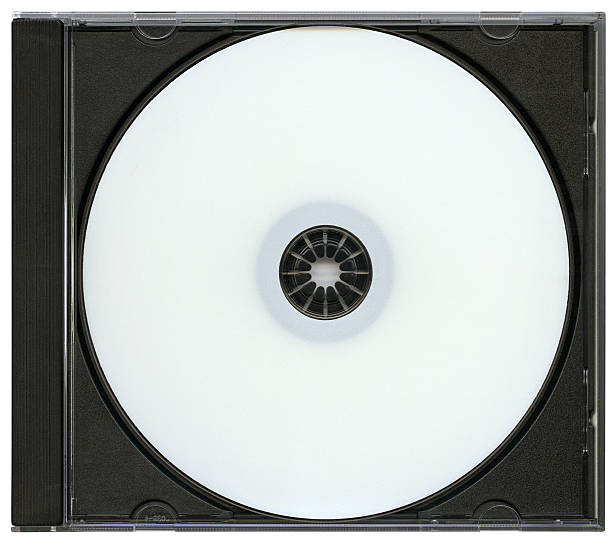 hi-res оптический диск в коробке, изолированных с обтравка - digital video disk стоковые фото и изображения
