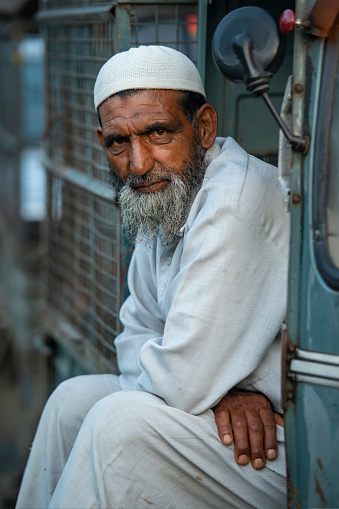 Kashi Raksha Driver Kashmiri Rickshaw Driver Is Waiting For Work Srinagar Kashmir India ...