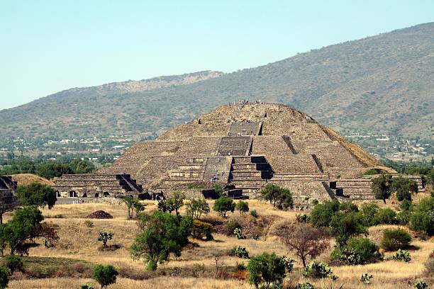 istock Pyramid of the moon 116651779