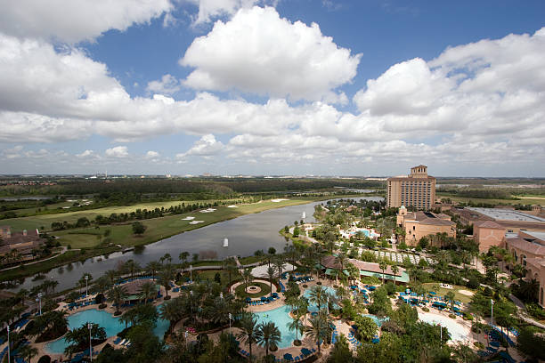 istock Florida golf resort hotel from above 116652698