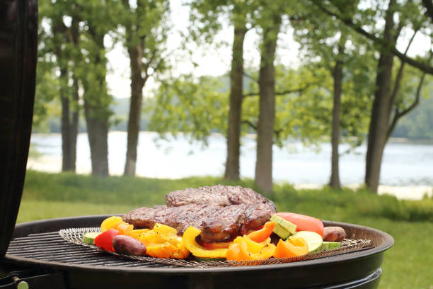 구운 쇠고기 - steak close up grilled skirt steak 뉴스 사진 이미지