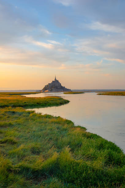 istock Le Mont Saint-Michel in sunset 1166548729