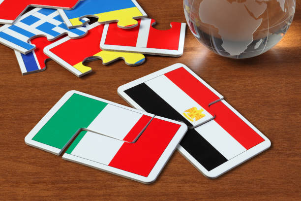 istock Italy and Egypt Flags in puzzle 1166548865